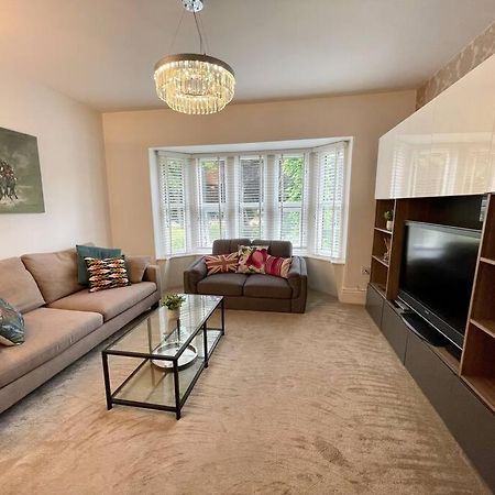 Modern 2 Bed Flat W Parking, Dog Friendly, Central Bornemouth Extérieur photo
