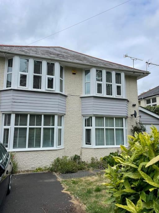 Modern 2 Bed Flat W Parking, Dog Friendly, Central Bornemouth Extérieur photo