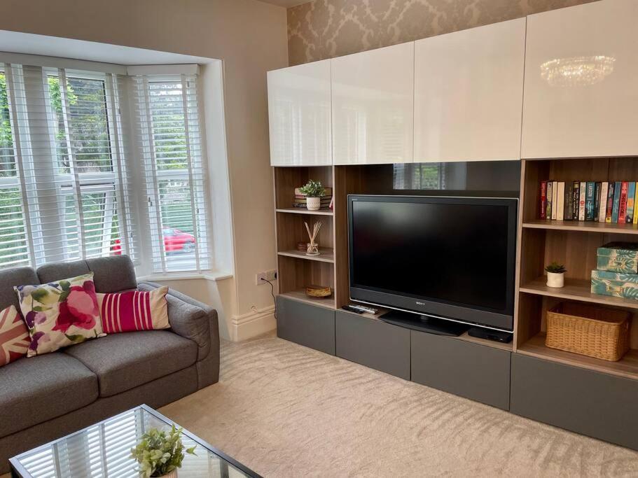 Modern 2 Bed Flat W Parking, Dog Friendly, Central Bornemouth Extérieur photo